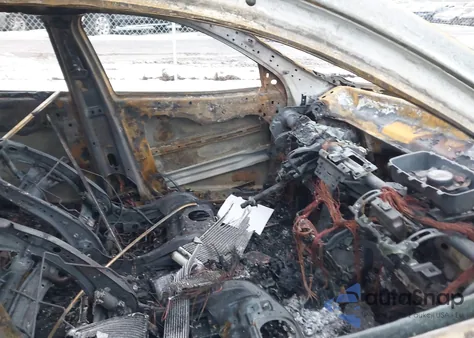 2019 Jeep Cherokee Limited 4X4 from USA, damaged, VIN 1C4PJMDN8KD413563